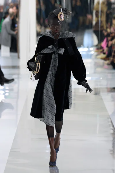 Look 8